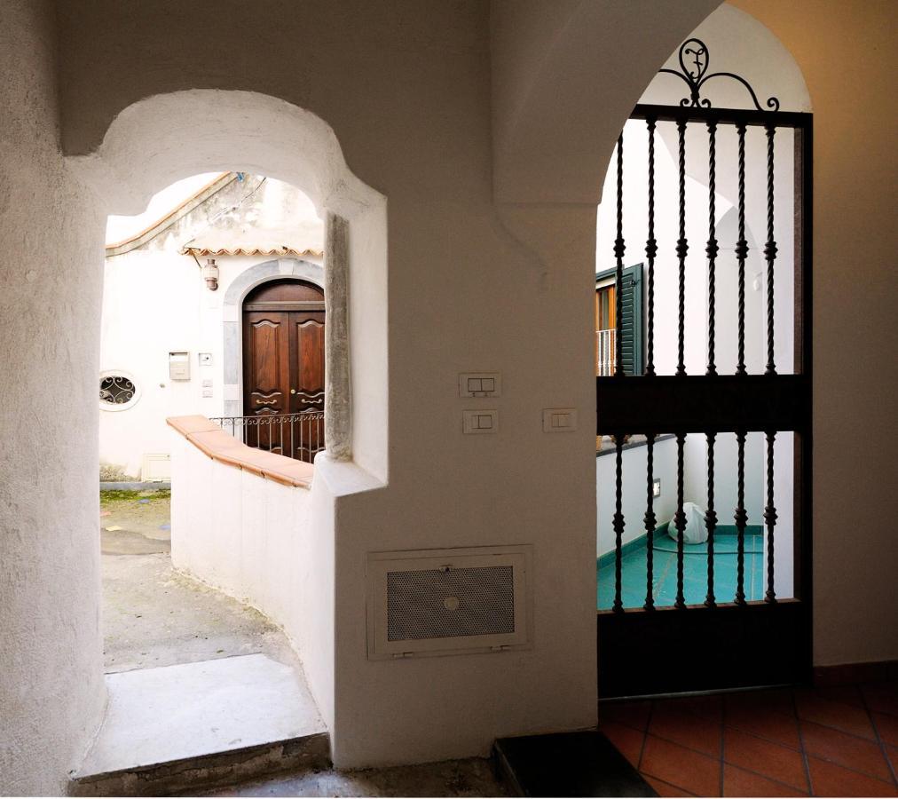 Domus Florio Sabbia Leilighet Amalfi Eksteriør bilde
